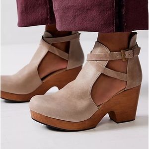 Free People Cedar Clogs, worn once